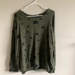 SOLD ELSEWHERE!! No longer available! Buffalo star sweatshirt size large